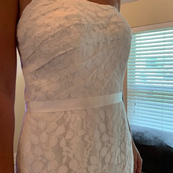 Wedding dress - Picture 7 of 8